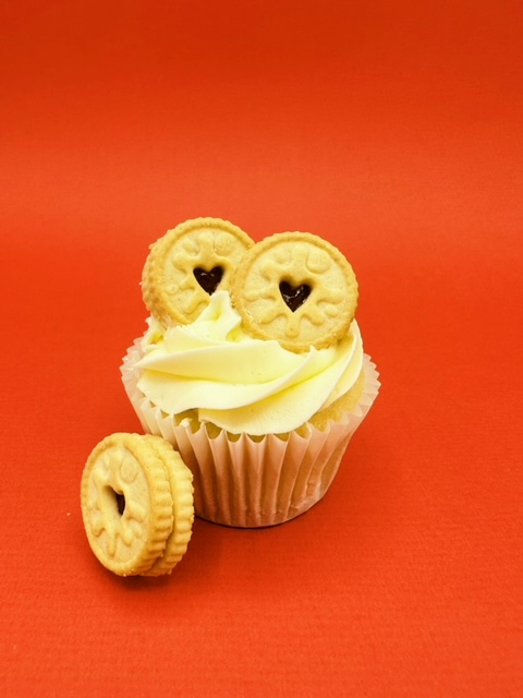 Jammie Dodger Cupcakes